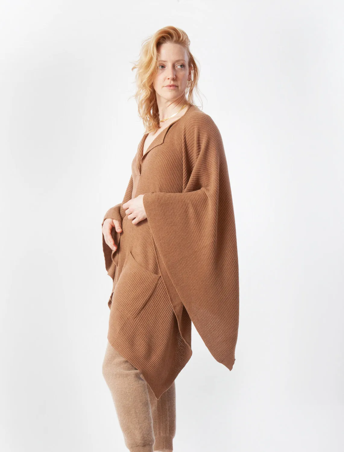 PANDORA PONCHO